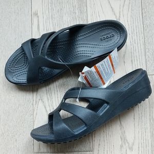 Crocs Sanrah Black Strappy Wedge Sandals